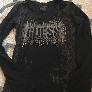 Long sleeve like new guess shirt